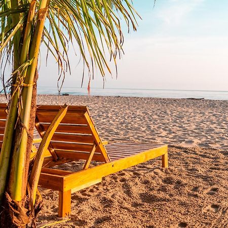 La Poza The Mompe Beach Hostal מראה חיצוני תמונה