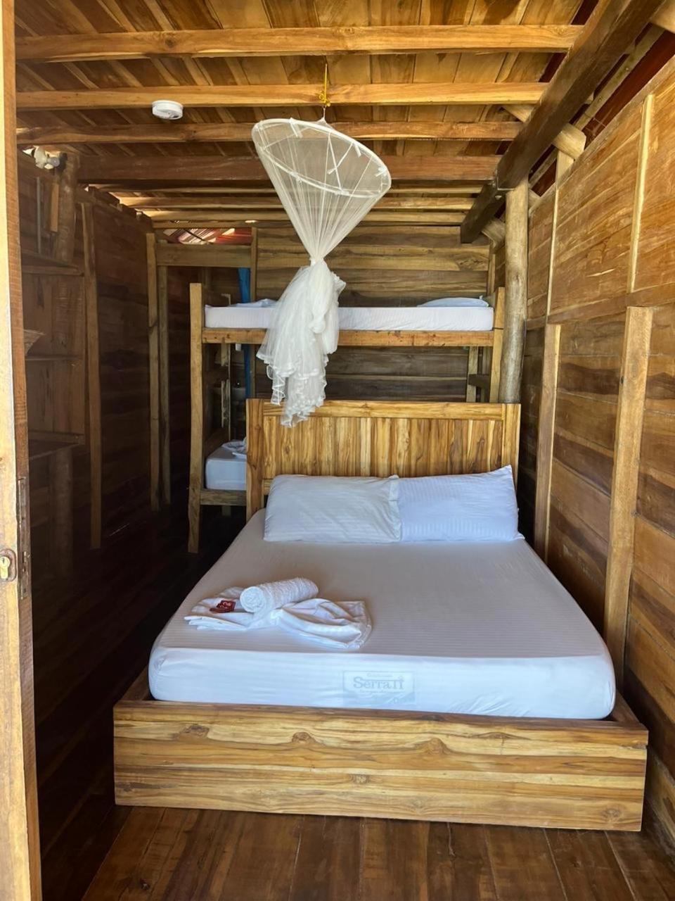 La Poza The Mompe Beach Hostal מראה חיצוני תמונה