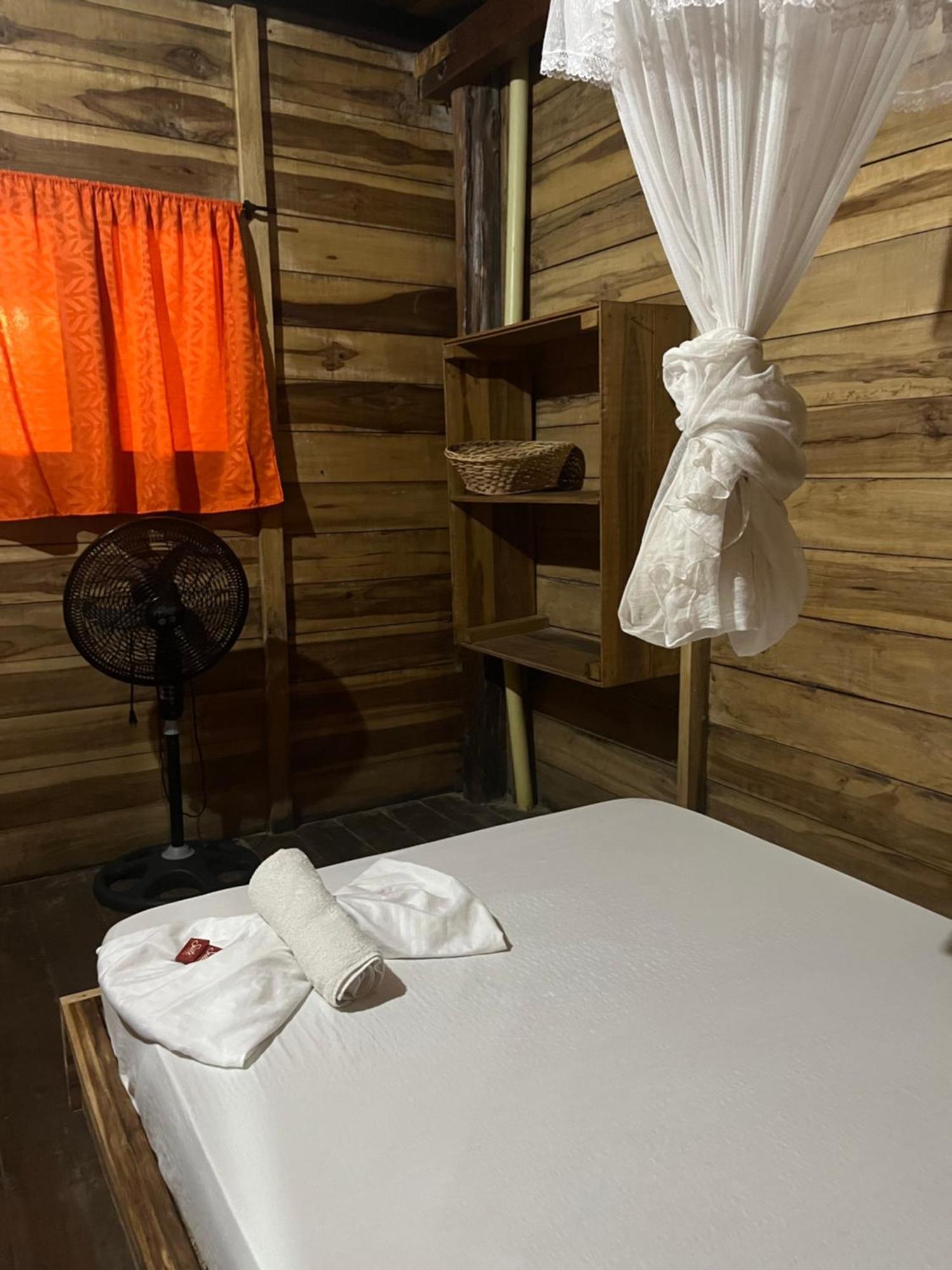 La Poza The Mompe Beach Hostal מראה חיצוני תמונה