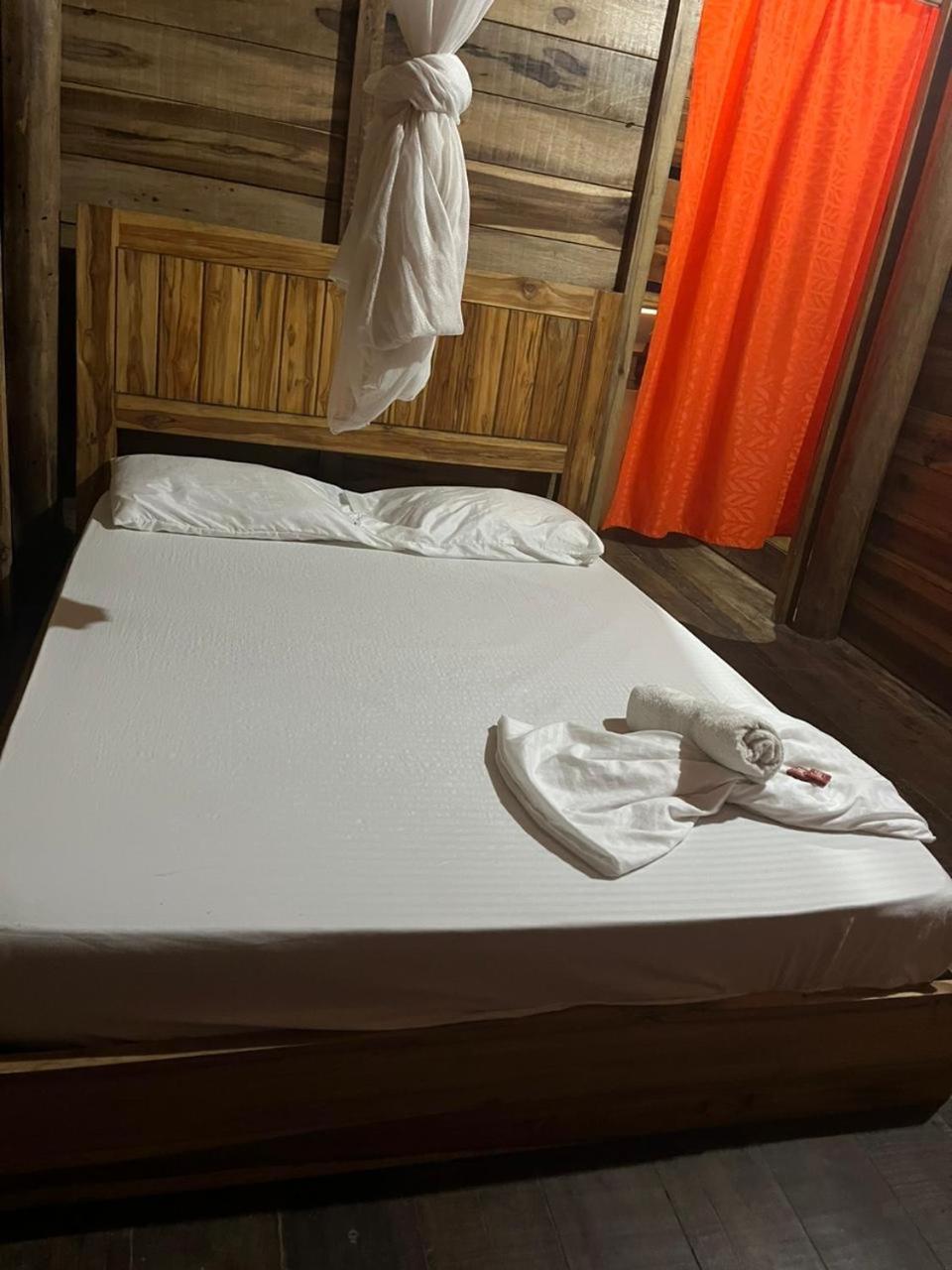 La Poza The Mompe Beach Hostal מראה חיצוני תמונה