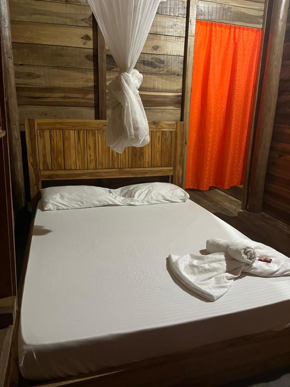 La Poza The Mompe Beach Hostal מראה חיצוני תמונה