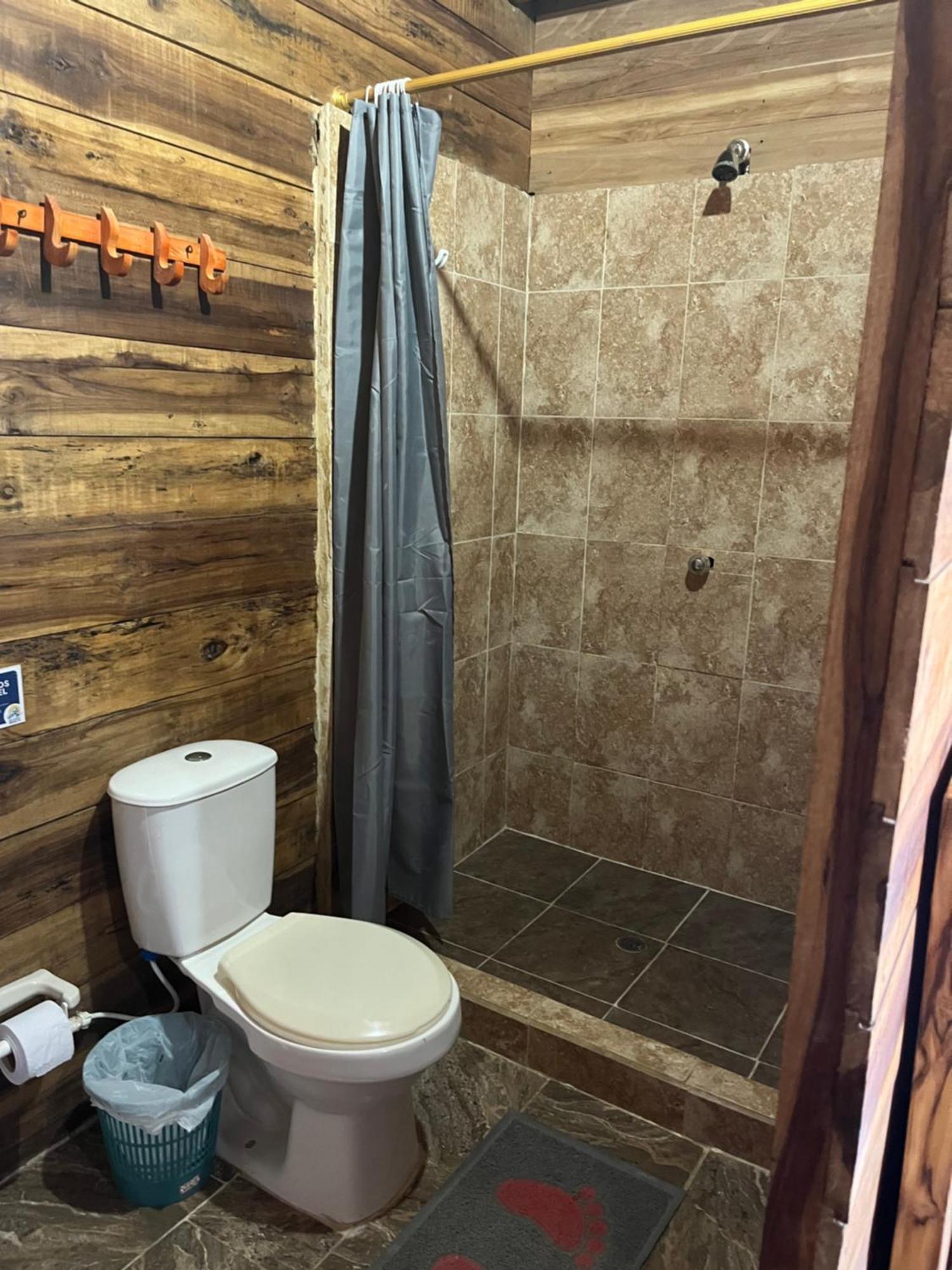 La Poza The Mompe Beach Hostal מראה חיצוני תמונה