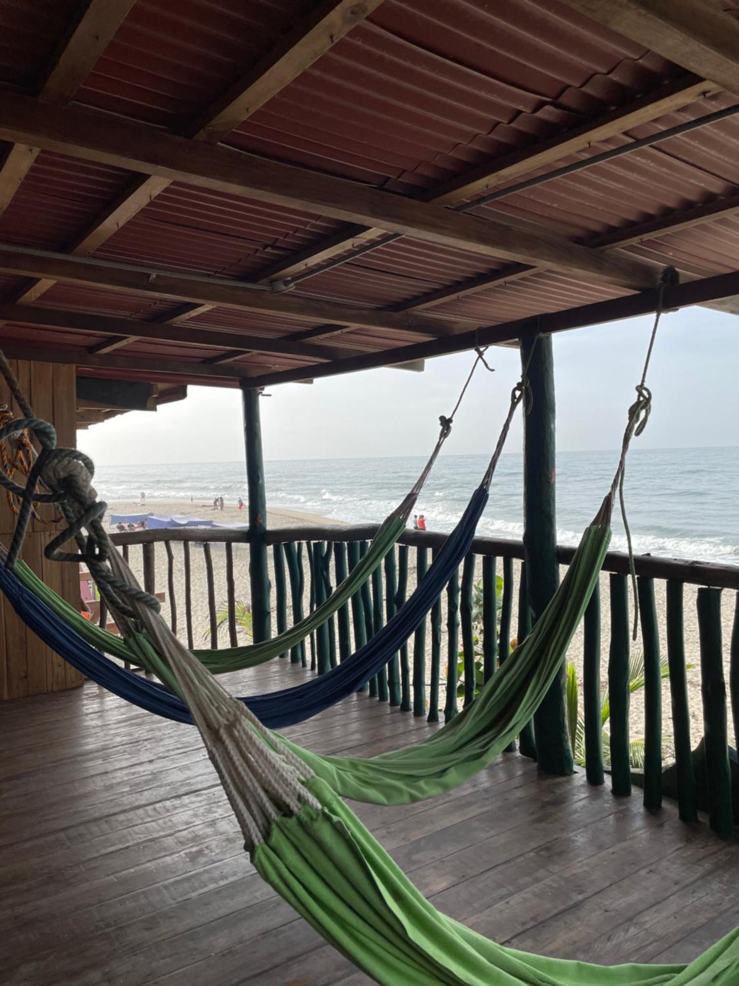 La Poza The Mompe Beach Hostal מראה חיצוני תמונה