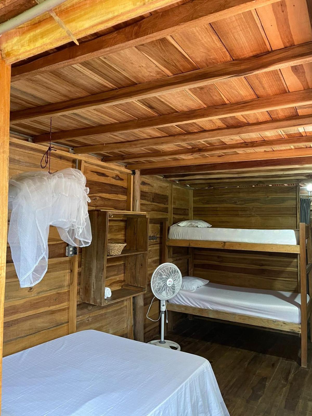 La Poza The Mompe Beach Hostal מראה חיצוני תמונה